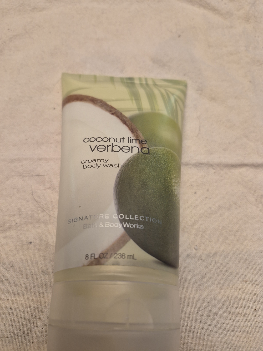 Bath & Body Works Coconut Lime Verbena Creamy Body Wash - Green/White